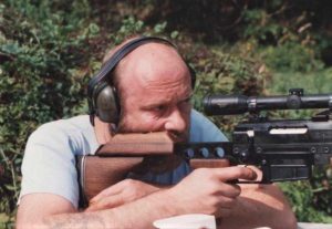 Gilles Payen with an Ultima Ratio prototype