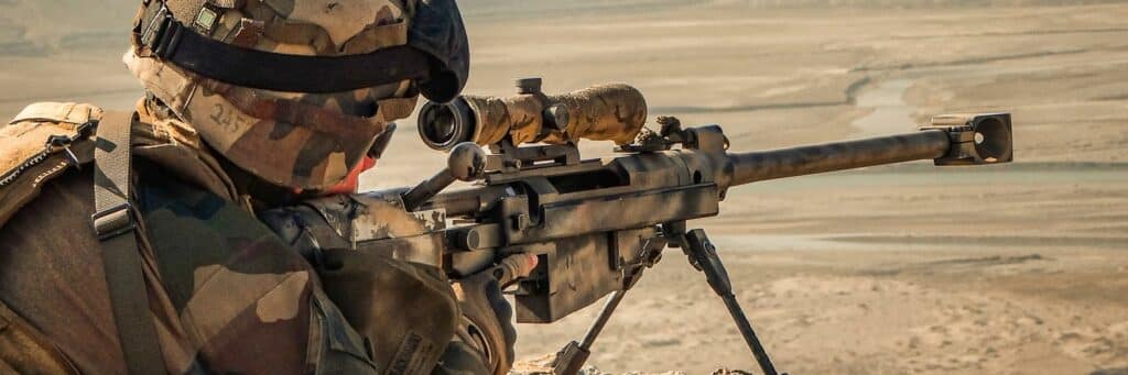 Tireur d'élite de l'armée française avec PGM Hécate II en Afghanistan